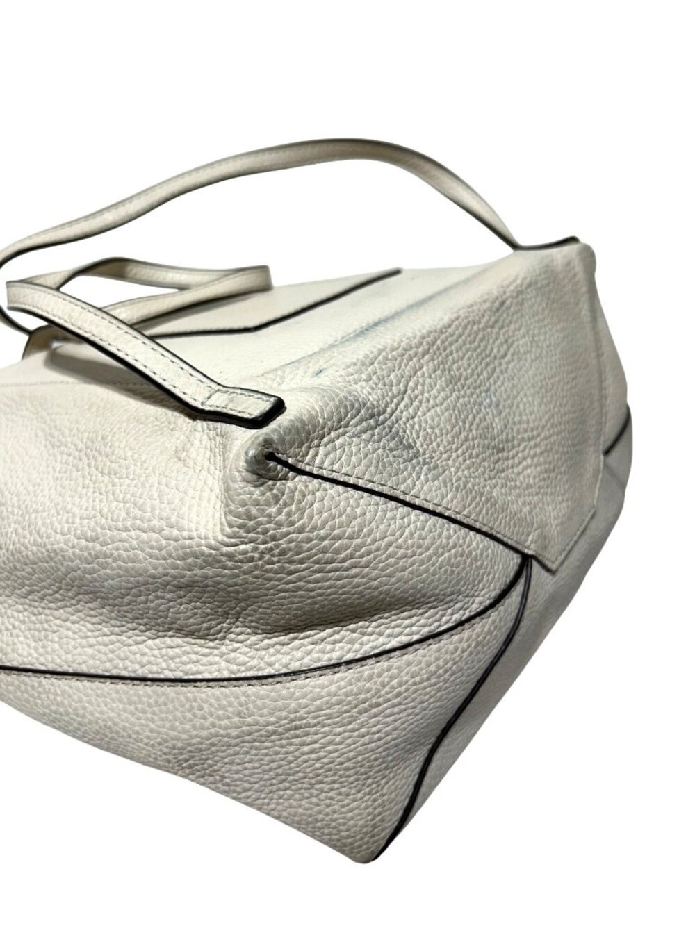Michael Kors Pebbled Leather Backpack In Ivory With Drawstring Closure - Picture 6 of 12